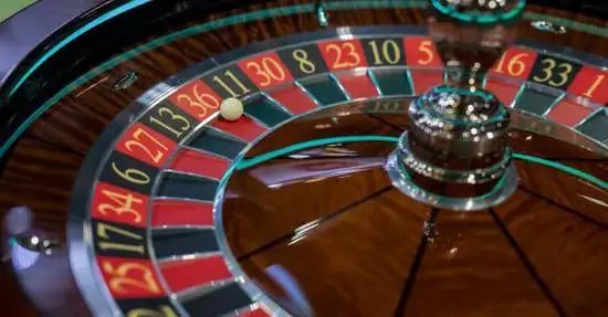 မြန်မာ Online Casino VIP Baccarat Live Table ကစားနေသည့် ပုံ